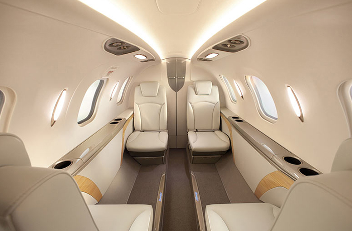 Vue intérieure de l’habitacle d’un HondaJet.